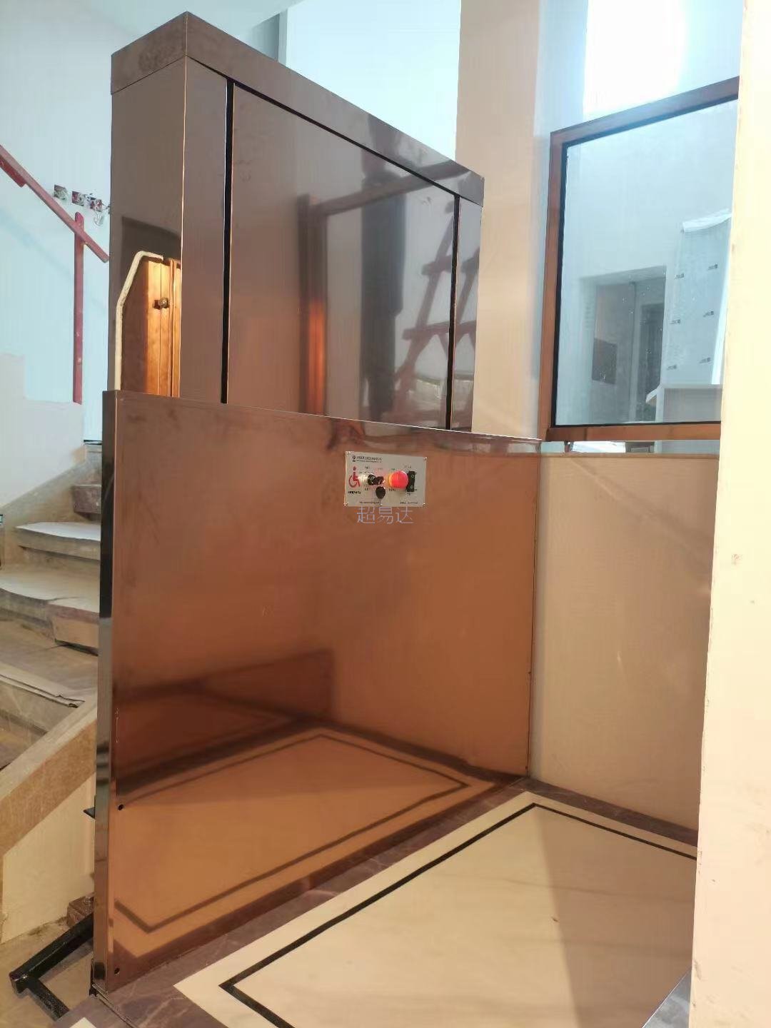 無(wú)障礙升降機(jī)