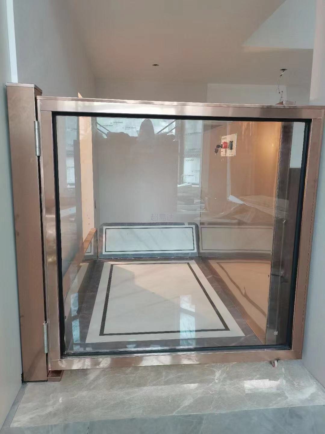 無(wú)障礙升降機(jī)